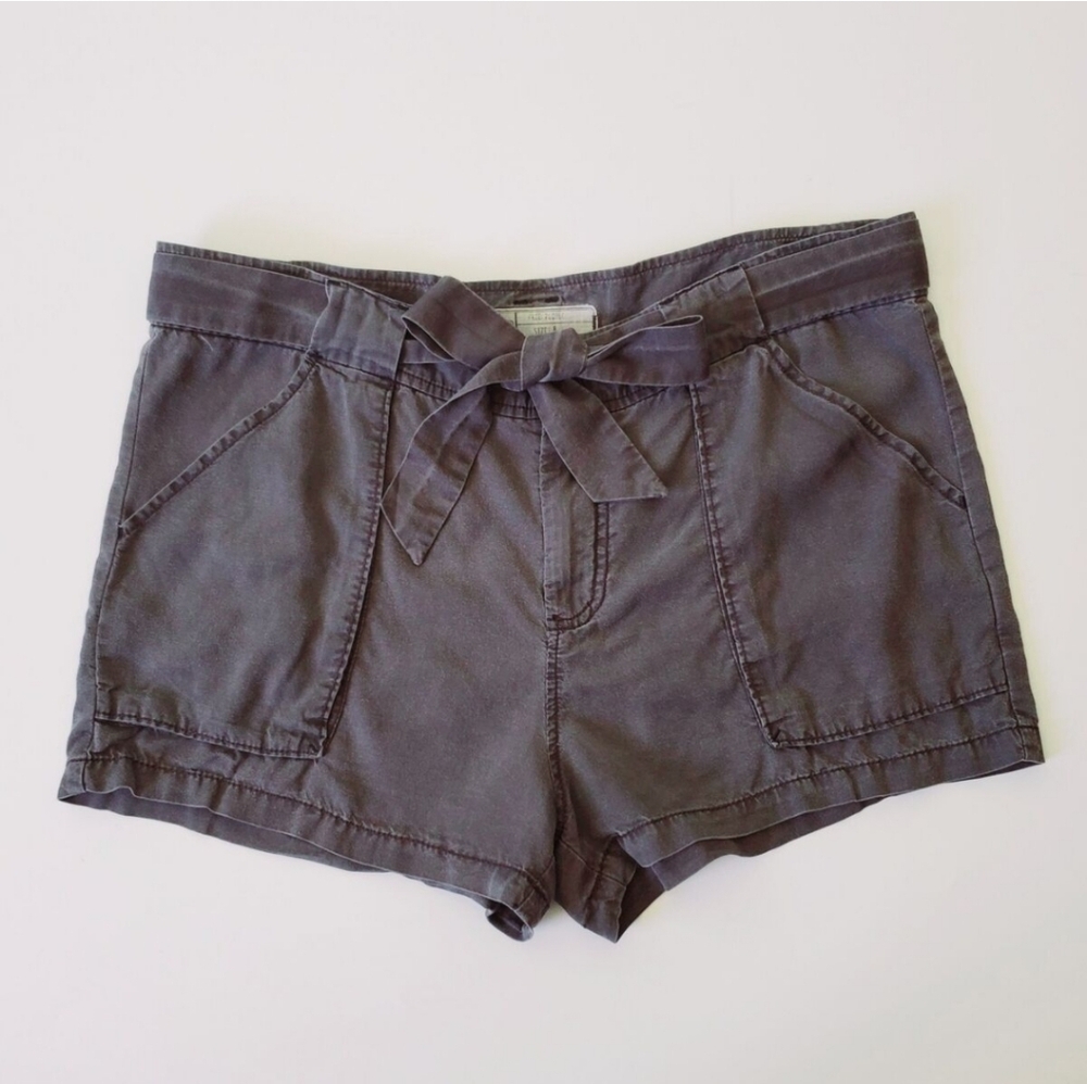 Free People Chambray Tencel Tie Waist Women's Gray Casual Shorts Size 2